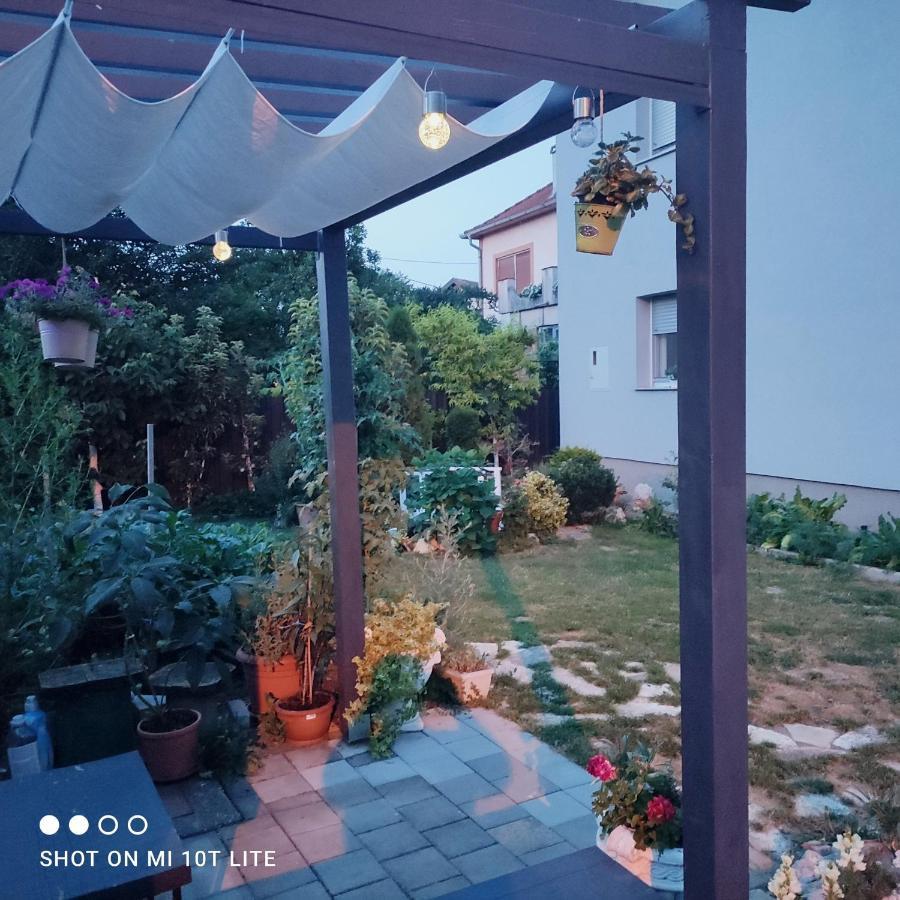 Studio Apartman Valentina Velika Mlaka ภายนอก รูปภาพ
